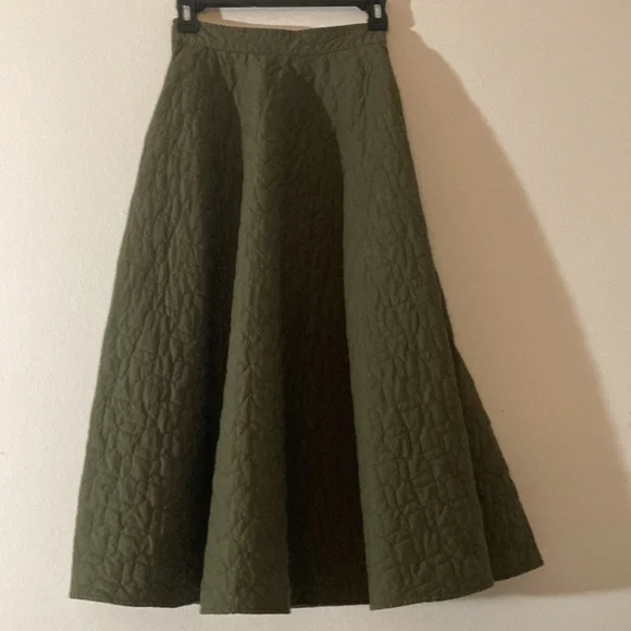 Uniqlo x JW Anderson quilted skirt Sz 0 / XXS - Picture 2 of 4